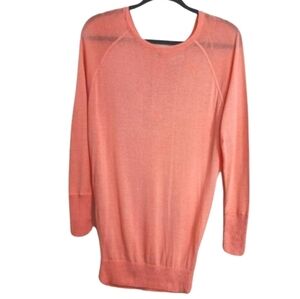 Shrinking Violet Peach Round Neck Sweater Women's Small